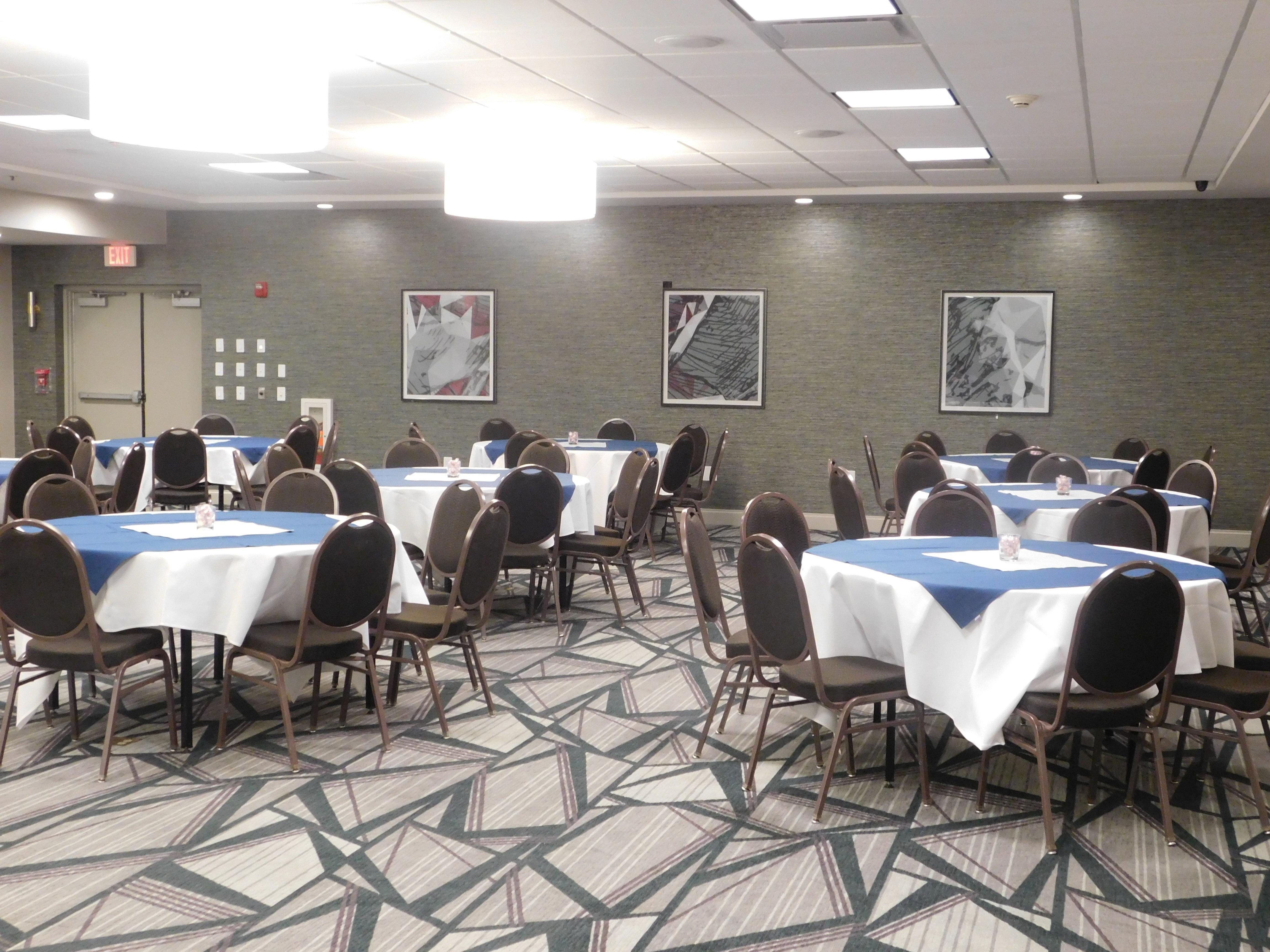 Holiday Inn Hotel & Suites Rochester - Marketplace By Ihg Εξωτερικό φωτογραφία