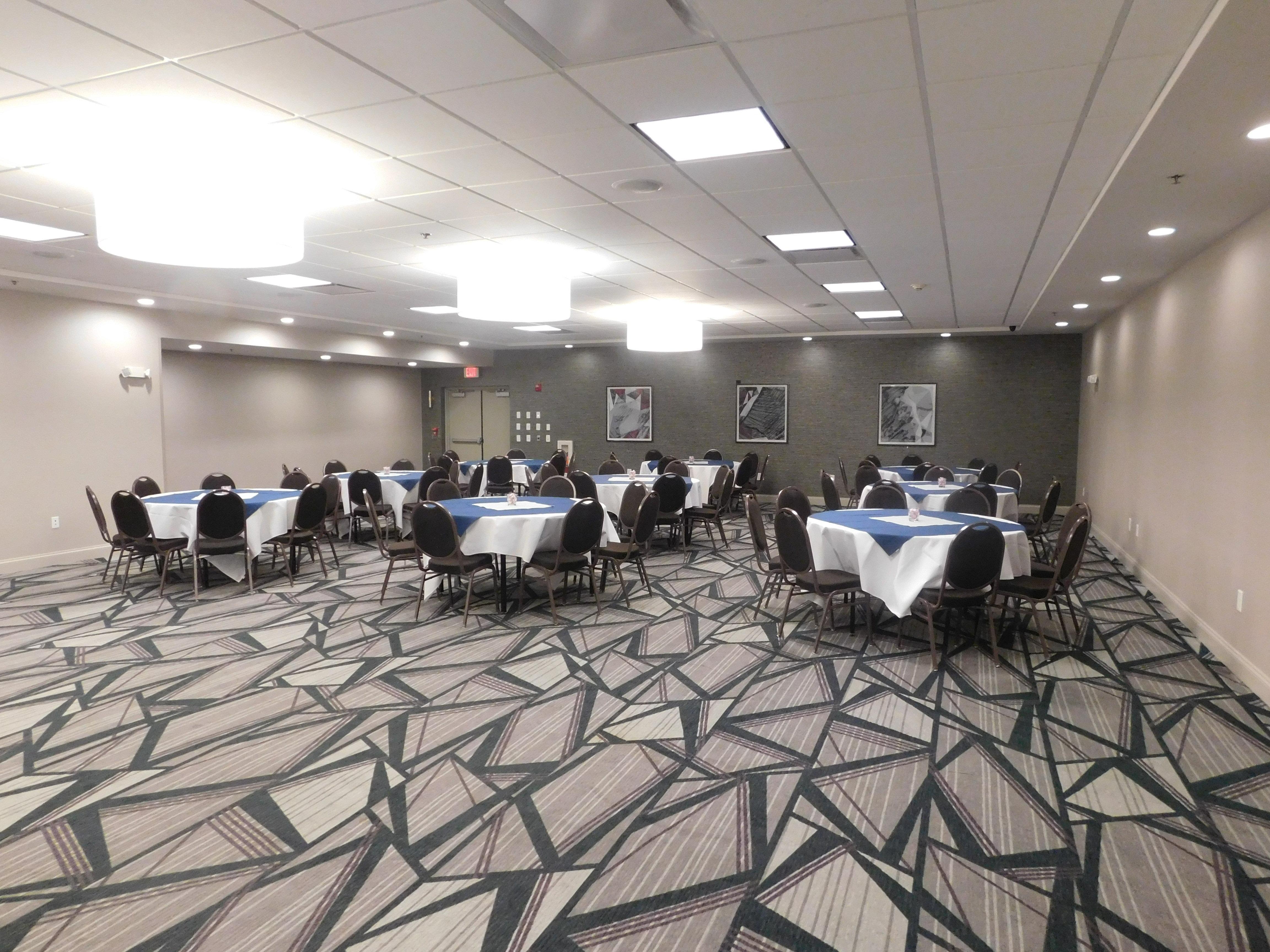 Holiday Inn Hotel & Suites Rochester - Marketplace By Ihg Εξωτερικό φωτογραφία